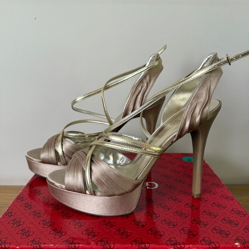 Guess satin platform sandals used, beige gold size 41