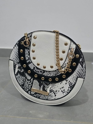 Handheld Bag New Black and White Round Elegant Design