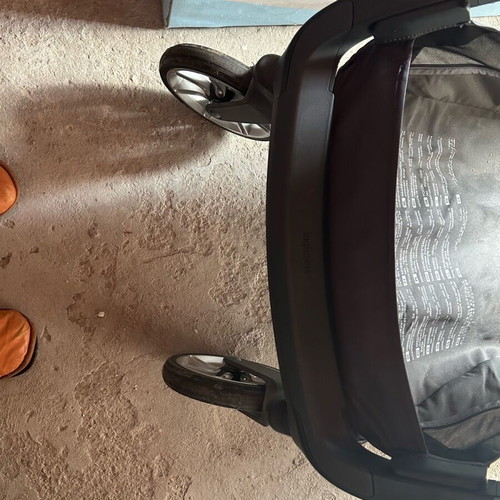Inglesina Aptica stroller like new, blue gray with accessories
