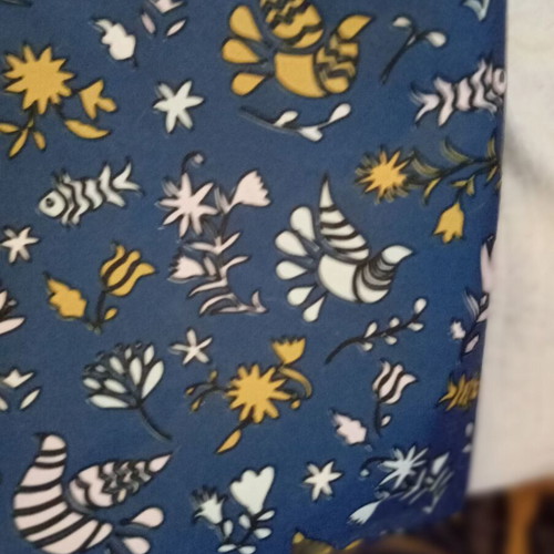 Beautiful fabric new 1.50x1.43 for crafts