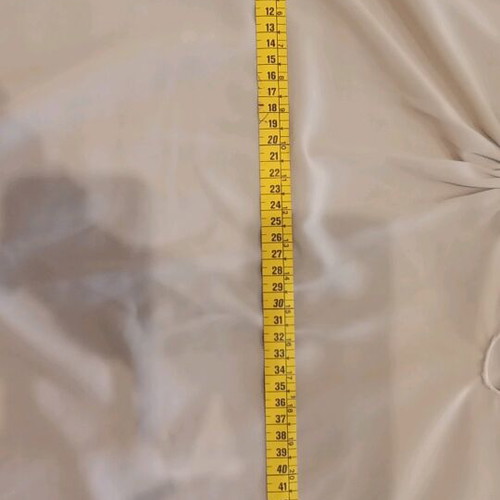Women's beige top like new, neck tie, elastic cuffs