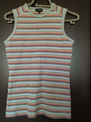 Louisiana women's top like new, colorful, size S