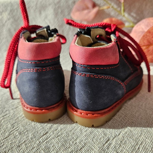 Crio's leather baby shoes size 18 for early walking