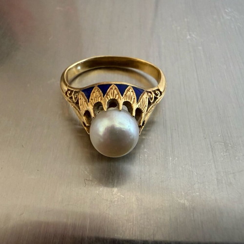 18K gold ring used with pearl