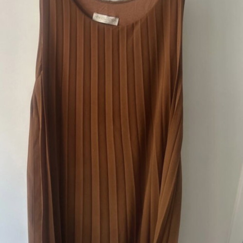 Brown dress size M for all occasions