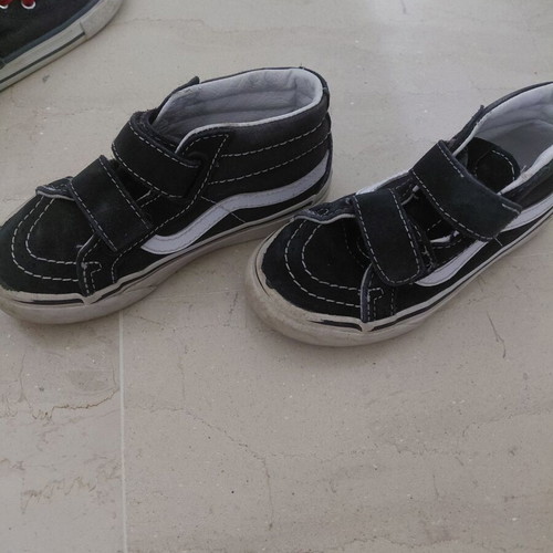 Vans shoes used, kids size 27.5, black