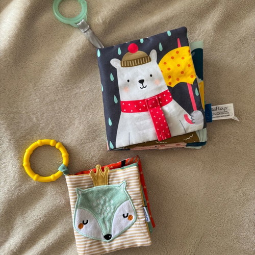 Soft baby books like new, set of 2 pieces