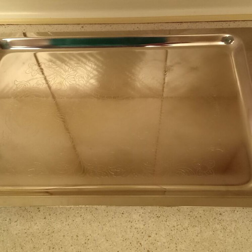 Serving trays like new