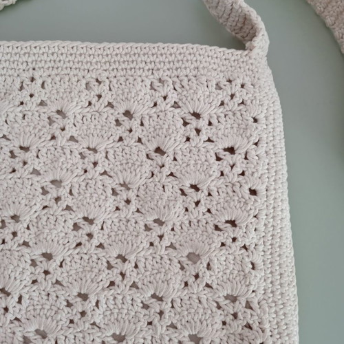 Knitted shoulder bag used, handmade cotton