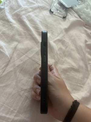 iPhone transparent case with MagSafe