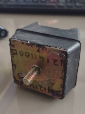 Renault 12 engine mount new