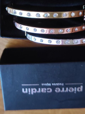 Pierre Cardin bracelet set like new, 3 handcuff bracelets with crystals