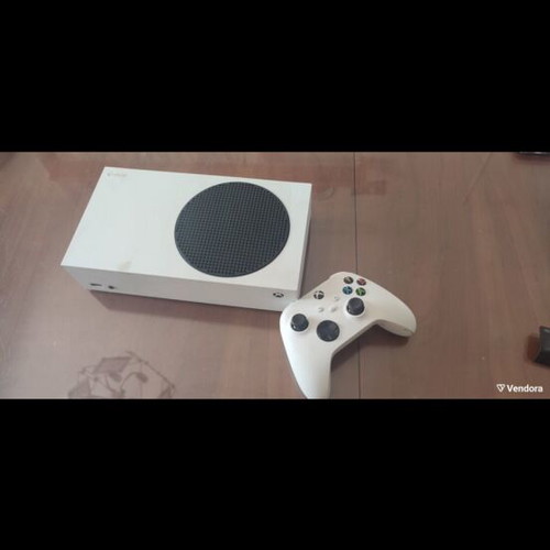 Xbox Series S console