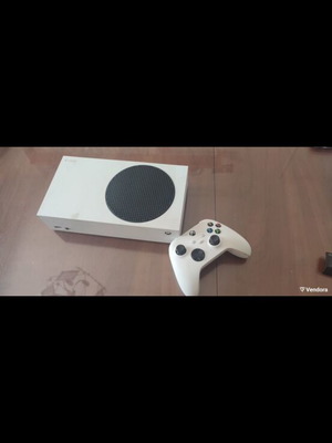 Xbox Series S console