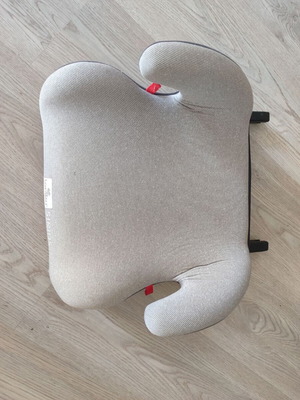 Lorelli Sirius Fix car booster seat with Isofix