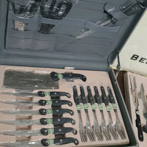 Berghaus 24-piece knife set new, handmade stainless steel