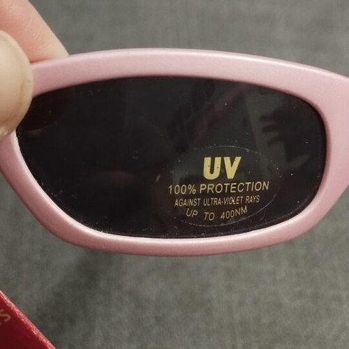 Disney Minnie Mouse Kids Sunglasses new, pink frame with floral pattern
