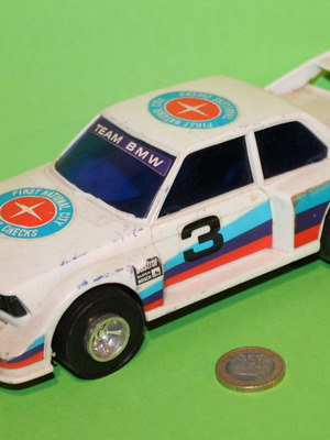 Lucky No 3184 BMW пластмасова играчка кола с триене мащаб 1:24 нова