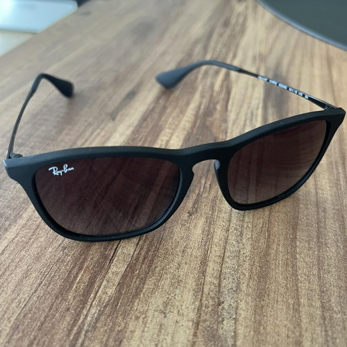 Ray-Ban RB4187 sunglasses like new, black