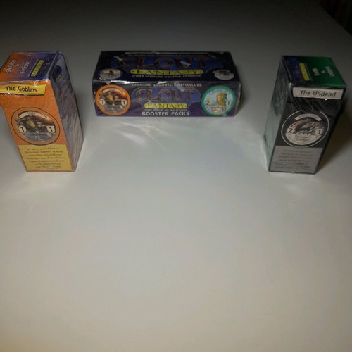 Clout Fantasy game with plastic caps and 2 starters new