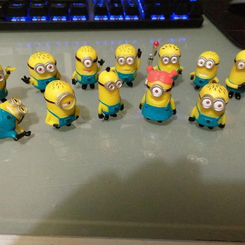 Φιγούρες Minions σετ 10, σαν καινούργιο, 3-4 εκ.