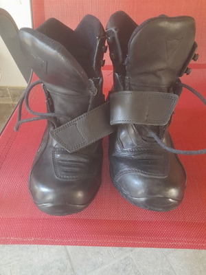 dainese μποτάκια μηχανής Νο39