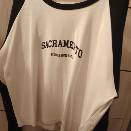 Makó blouse white black with letters and long sleeves new Pull & Bear size M