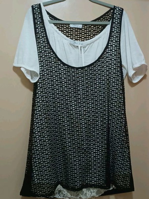 Dina blouse XL like new, double layer with lace and mesh