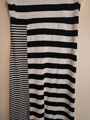 Cotton dress used, white and blue, sizes M and L