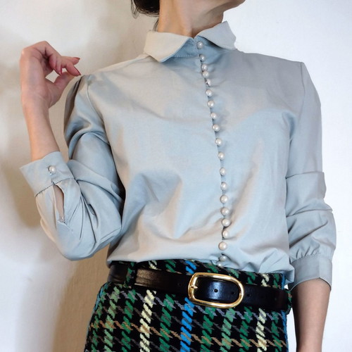 Vintage gray shirt with pearl buttons used, size S