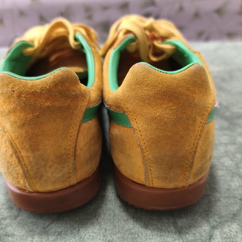 Gola women's sneakers used, yellow with green details, size 39
