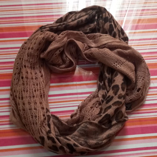 Handmade circular scarf leopard and openwork knit new