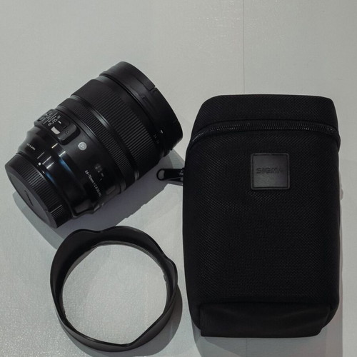 Sigma 24-70mm f/2.8 DG OS HSM Art Standard Zoom Lens for Canon EF Mount like new