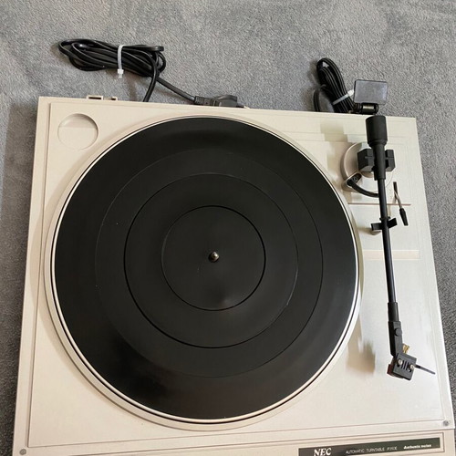 NEC turntable P350E used, functional, made in Japan