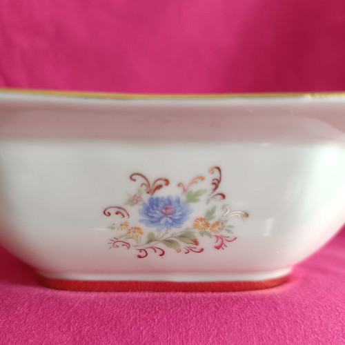 Vintage Hutschenreuther porcelain fruit bowl Bavaria like new