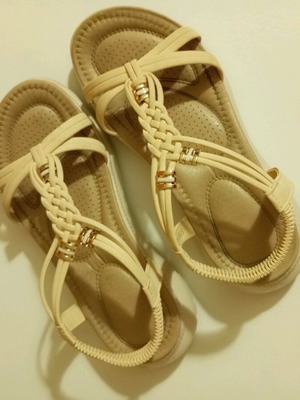 Women’s shoes like new, size 36, beige
