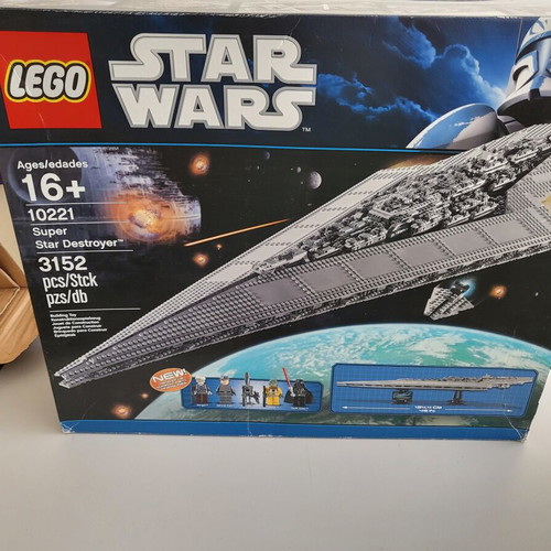 Lego Star Wars Super Star Destroyer 10221 new, unopened