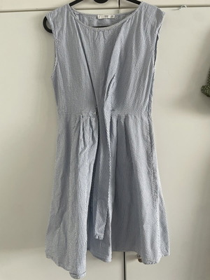 Mango dress used, size S, white and blue