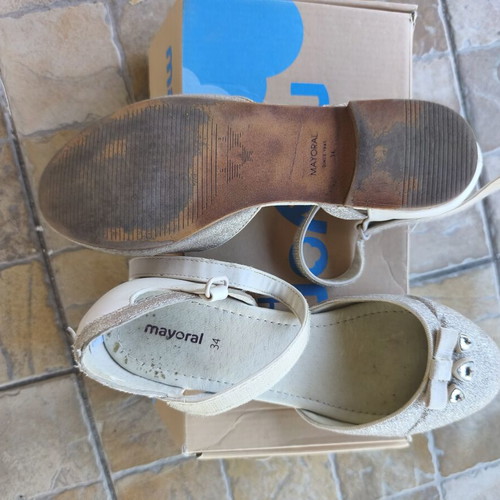 Mayoral girls' ballerina shoes like new, beige, with glitter and straps