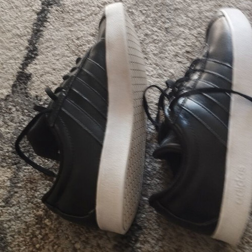 Adidas VL Court 2.0 leather unisex sneakers size 40 like new, black