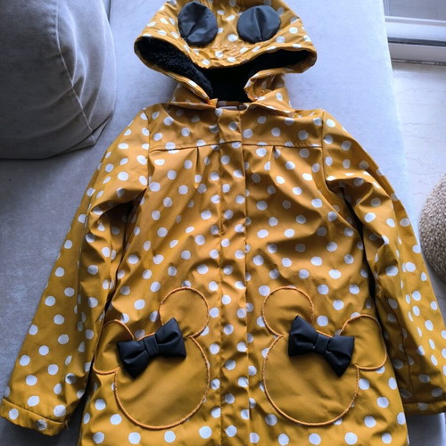 Minnie Mouse waterproof jacket for girl 8 years like new with inner fur lining