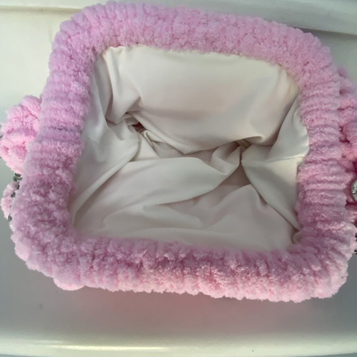 Puffy Pop Corn Shoulder Bag like new, pink, handmade with chain