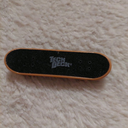 Tech Deck mini finger skateboard like new