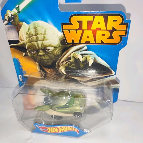 Hot Wheels Diecast Star Wars Master Yoda new