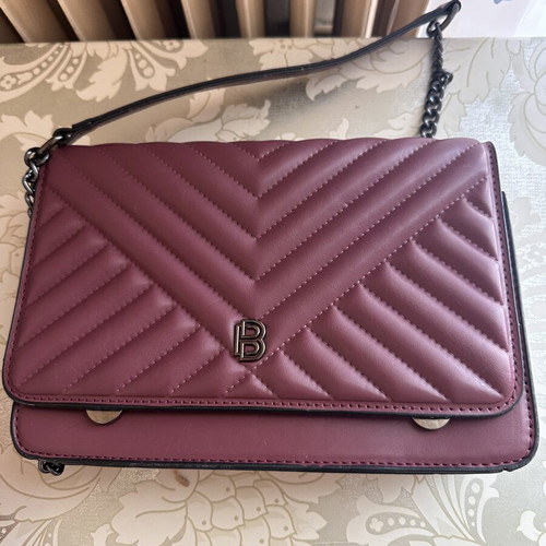 Shoulder bag like new, purple