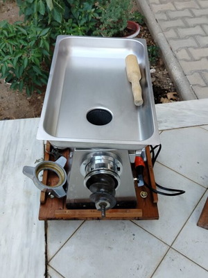 Meat grinder, three-phase power