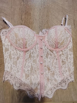 Corset with lace, like new, pink, one size