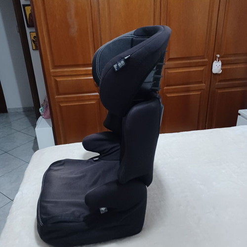 Mothercare booster car seat with side protection