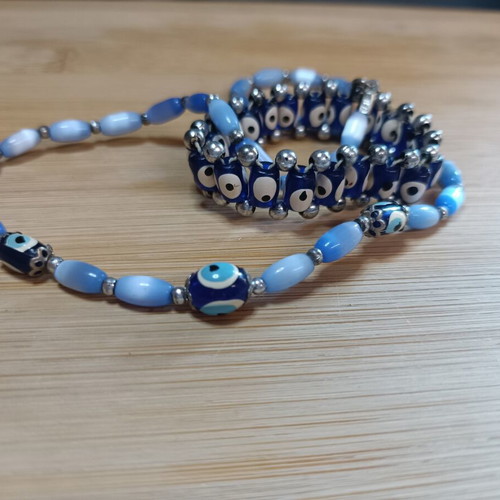 Necklace and bracelet set with evil eye beads