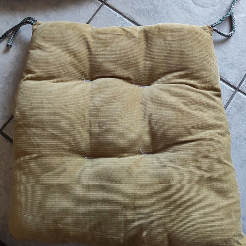 Armchair cover and cushion with ties, corduroy fabric